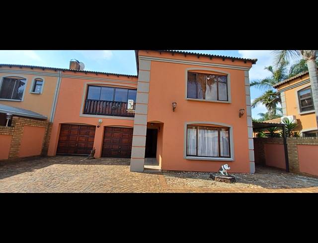 3 BEDROOM HOUSE FOR SALE IN DAL FOUCHE